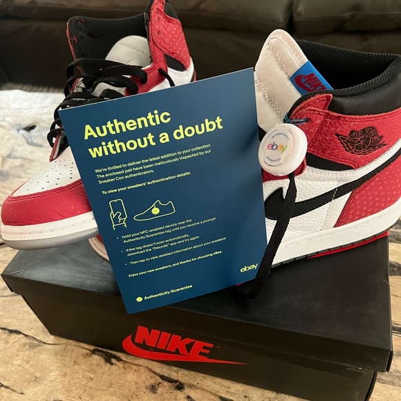 Size 10 - Jordan 1 Retro High OG Origin Story, Spider-Man 2018 Original Spiders - Picture 3 of 7